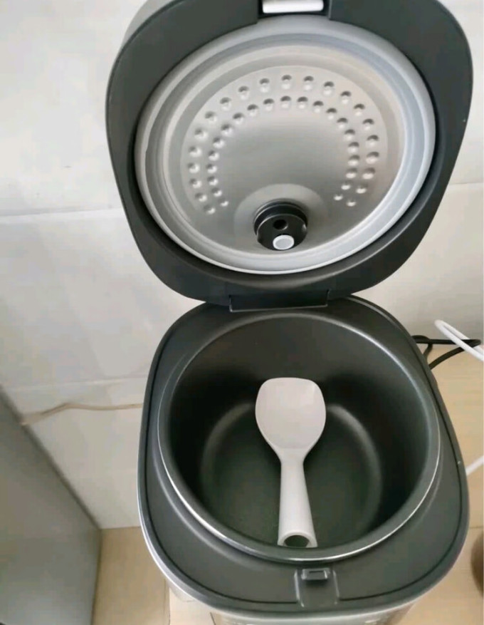 美的电饭煲