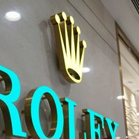 专柜预定劳力士被要求买腕表贴膜，1700元值吗？