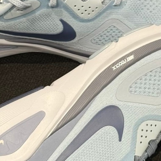 Nike Structure 26:专业跑鞋双11优惠