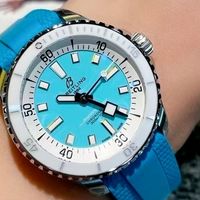 小腕径也能“深潜”？百年灵36 mm超级海洋A17377211C1S1