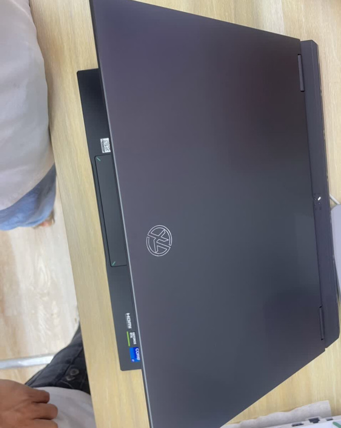 华硕游戏本