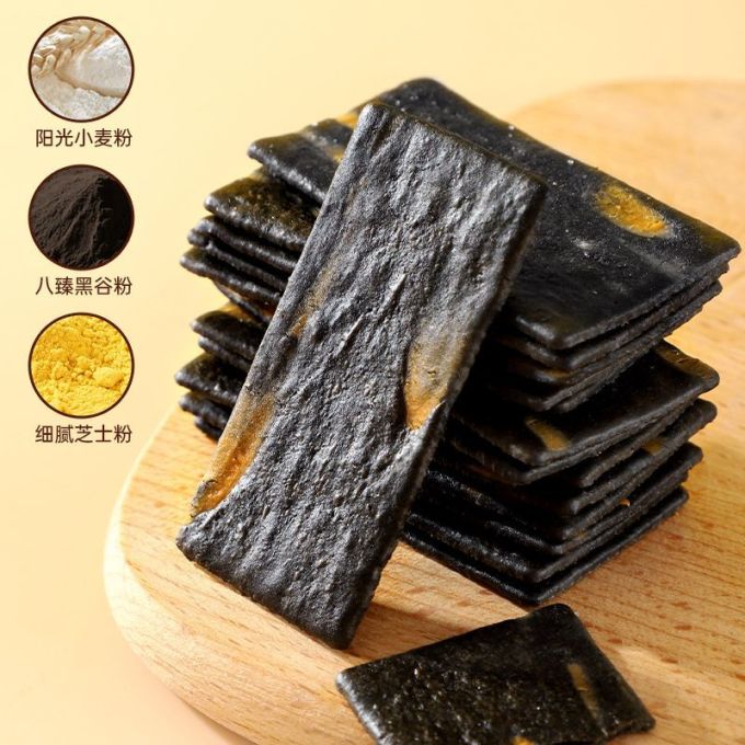 会员制仓储店饼干
