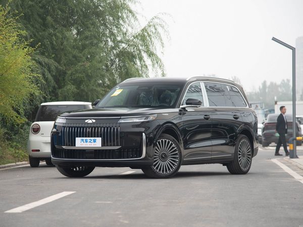 奇瑞大型SUV上市！18万起！