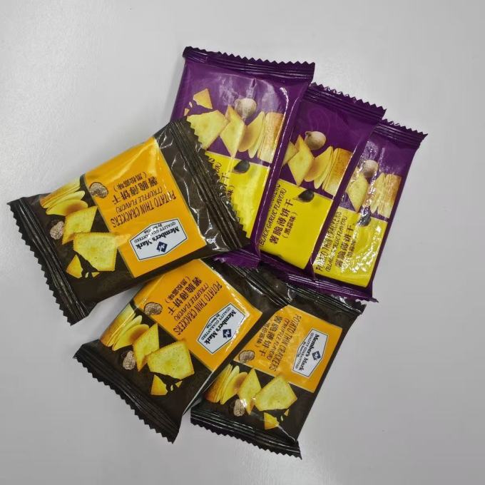 会员制仓储店饼干