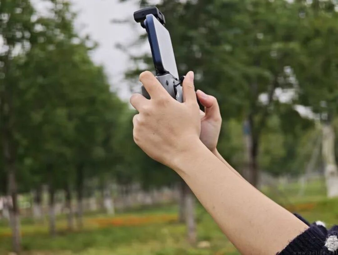 DJI Neo 2首发评测：尽在“掌”握的飞行摄影师