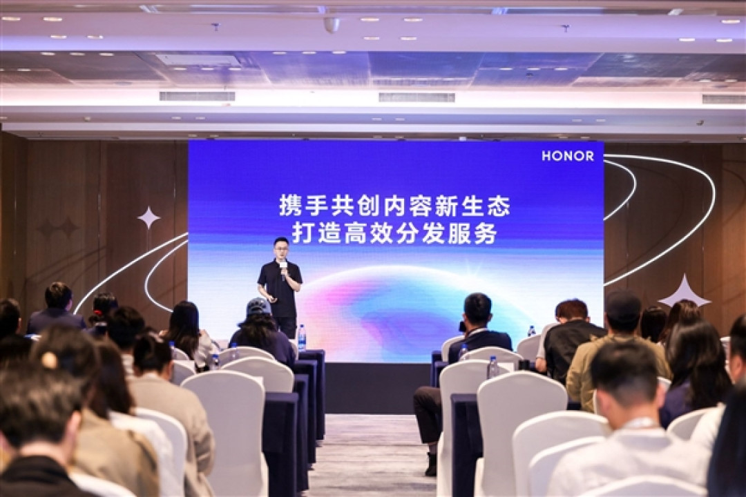 MagicOS 10:通透美学与荣耀主题个性化内容的全新突破