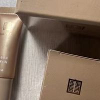 这款八宝眼霜，才发现抗皱淡纹不用花大价钱，国货老牌子就超靠谱