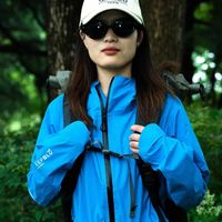 雪中飞三防鹅绒冲锋衣值得入手吗？240元买两件引争议，千条用户观点大PK