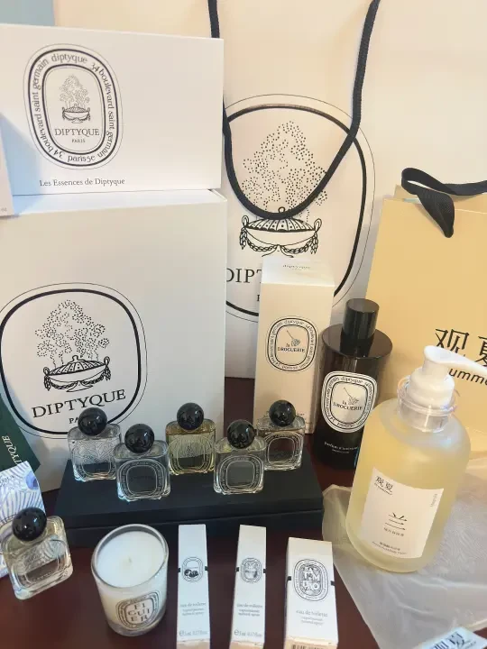 当我最爱的两个香氛品牌同一天开业…