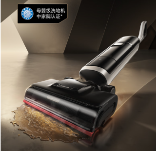 追觅H40 Pro：90°C热水洗地机器人，AI机械臂，0缠毛平躺