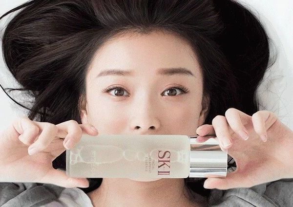 给肌肤的「王炸宠爱」：SK2神仙水+大红瓶套装，帮你找回发光肌
