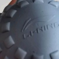 李宁足底筋膜球：小巧实用的全身放松神器
