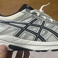 亚瑟士透气跑鞋捡漏，跑步健身通勤都能穿​
