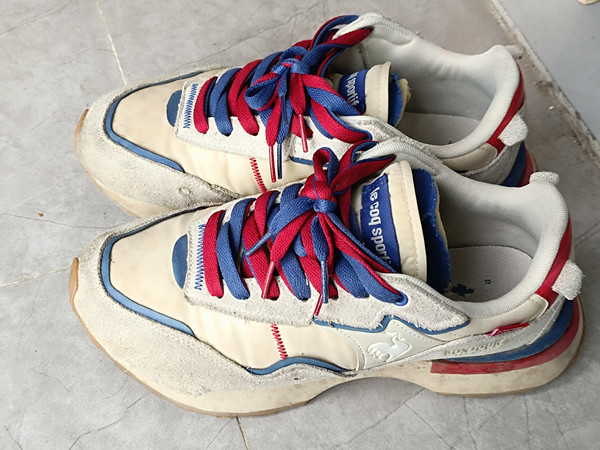 舒服又亮眼的，还可以增高的乐卡克运动鞋