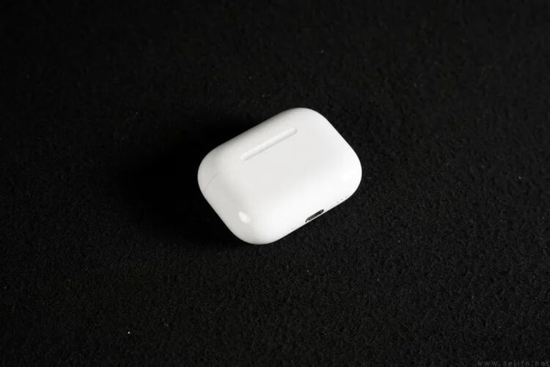 苹果AirPods Pro 3详测:佩戴更稳,降噪依然无敌