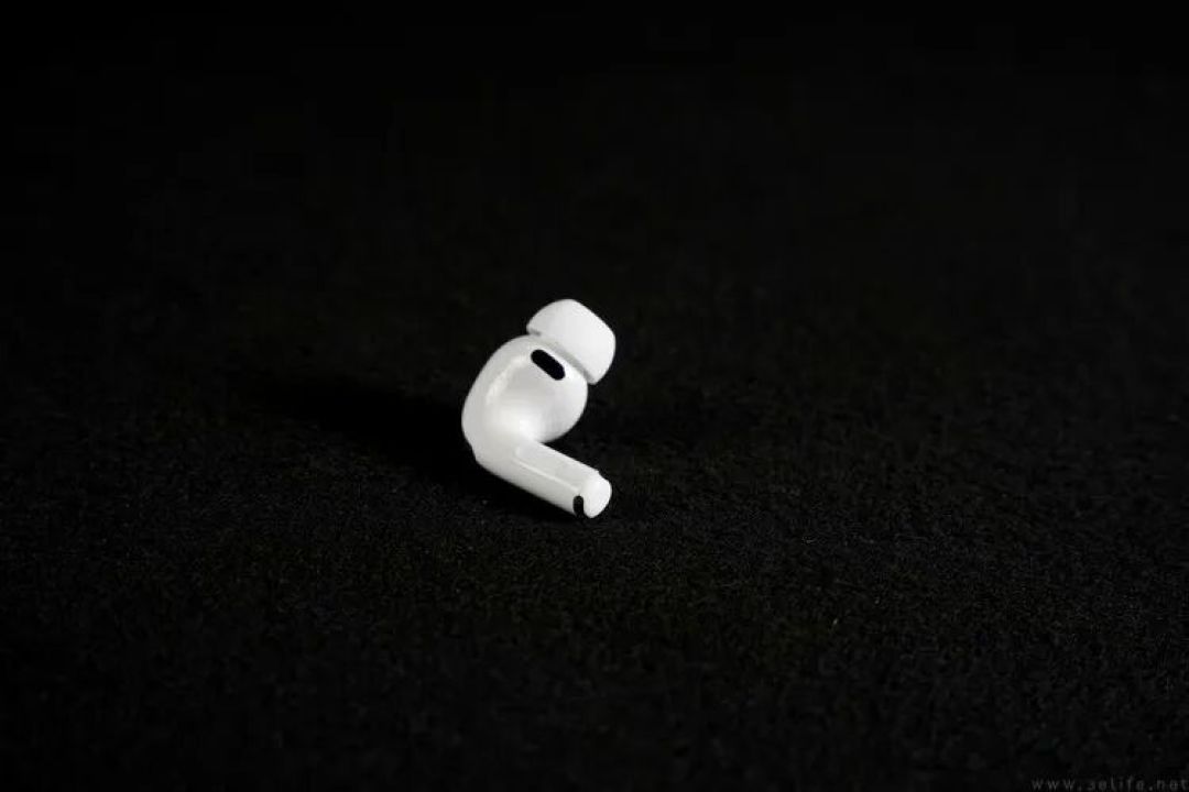 苹果AirPods Pro 3详测:佩戴更稳,降噪依然无敌