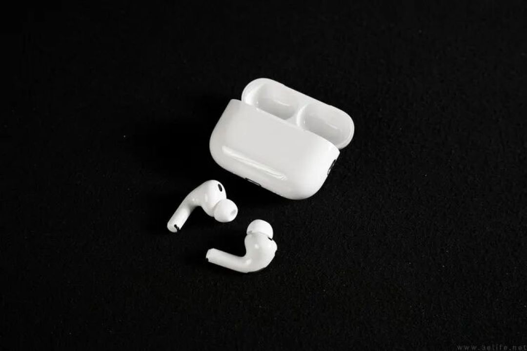 苹果AirPods Pro 3详测:佩戴更稳,降噪依然无敌