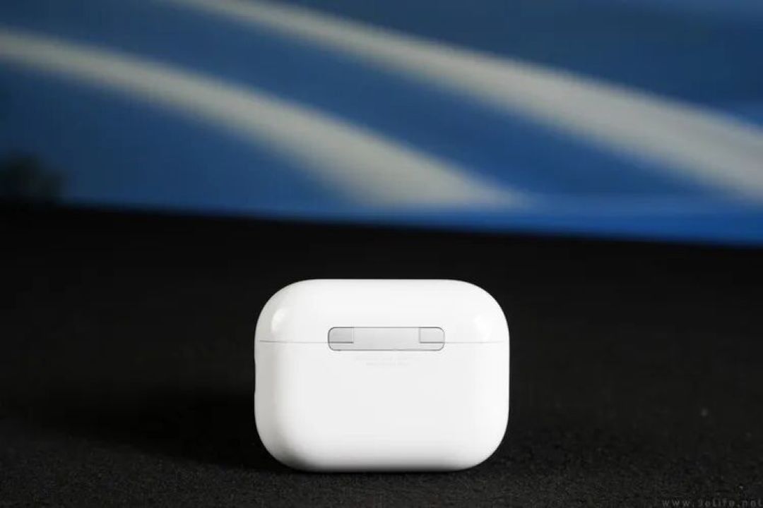 苹果AirPods Pro 3详测:佩戴更稳,降噪依然无敌