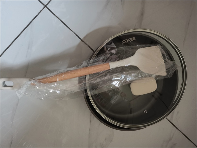 倍思勒炒锅