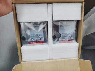绿联DH4300Plus购物笔记：颜值与性能在线，系统待优化