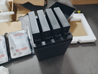 绿联DH4300Plus购物笔记：颜值与性能在线，系统待优化