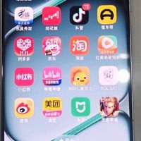 冲首发与等降价:手机购买时机背后的消费逻辑