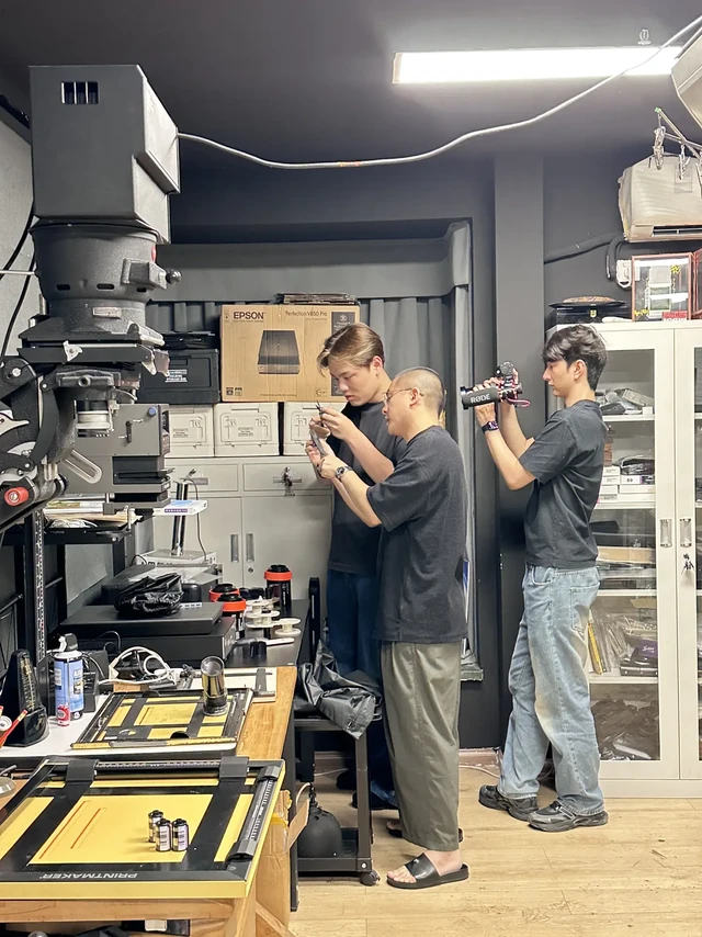 胶卷魔法| 深圳diy黑白冲洗的主理人暗房