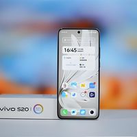 vivo不讲武德，6500mAh+轻薄机身+5000万双柔光自拍，跌至1439元