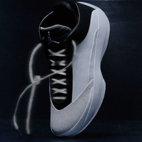 AJ40新配色设计引争议：革新还是背离经典？1200+用户观点大碰撞