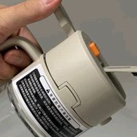 太力玻璃油壶：把“喷油”与“倒油”的方便焊在厨房