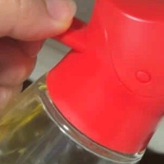 乐扣乐扣CKO101RED玻璃油壶：闭眼回购的厨房“不漏油”神器