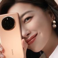 荣耀Magic7：降价风暴中的性价比旗舰，三年后依然能打