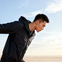 安踏运动套装：科技与性价比兼具的运动搭档
