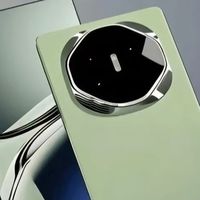 华为Mate 80 Pro+横空出世，iPhone 17 Pro Max也得甘拜下风！