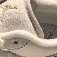 耐克运动鞋：科技与设计的融合