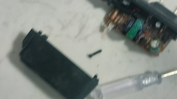 这些年我修过的奇葩物品 之 矿灯（头灯）充电器