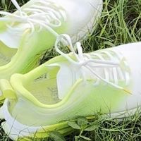 清新配色慢跑鞋，也适合日常通勤哦！