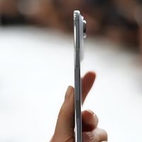 库克尴尬了，iPhone Air喜提“美丽小废物”称号