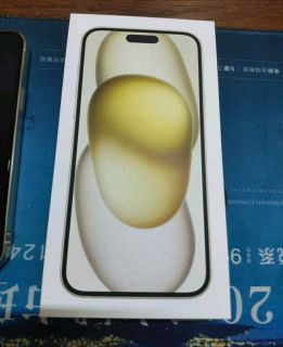 苹果iPhone 15 Plus 128GB黄色版
