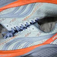 多威战神三代跑鞋：马拉松竞速的专业之选