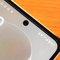 数码好物 篇零：2025超薄手机推荐：联想moto razr 60系列