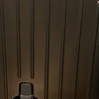 双 11 行李箱闭眼入！美旅 28 寸竖纹款抗造又好看​