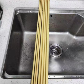 卷帘式可折叠水槽沥水架，直接把水槽周边空间利用到极致