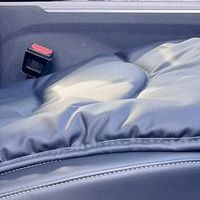 RATHBONE云感芯羽绒新款冬季纯色汽车坐垫半包