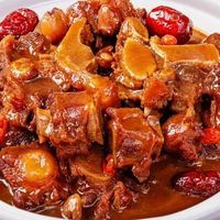大董桂圆蜂蜜炖牛尾团圆宴的硬核硬菜