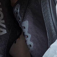 双 11 入 HOKA 挑战者 7GTX！防水还不闷脚​