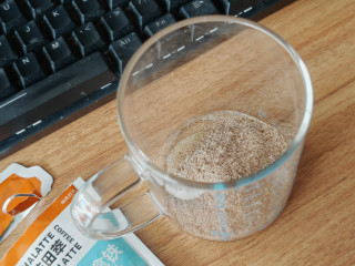 花田萃冻干厚乳拿铁味道也是蛮不错的