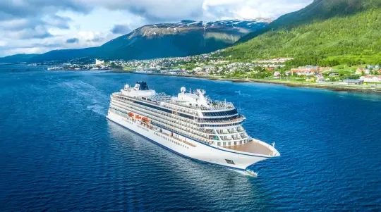 上海登船|维京伊敦号60天穿越亚非欧