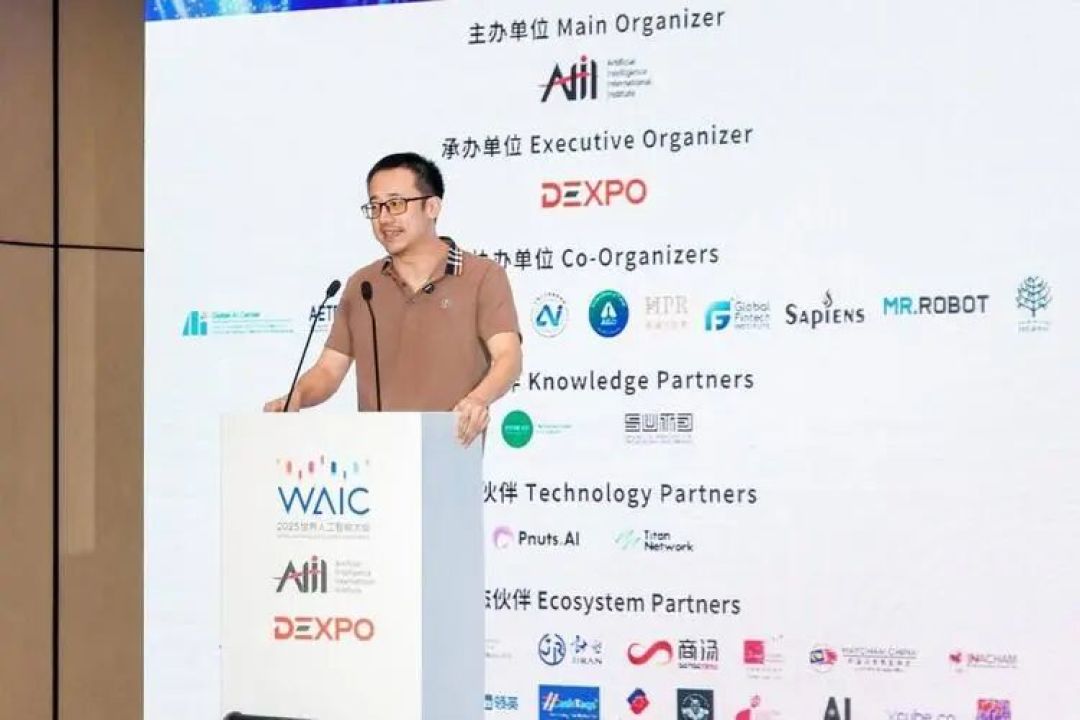 不做通用Agent:新加坡全民AI应用Agnes,上线四月揽获20万日活用户