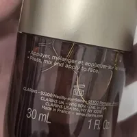 抄底季别错过！娇韵诗双萃让熬夜脸变紧致​